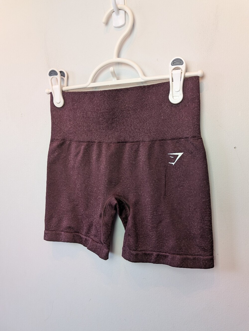 GYMSHARK Biker Short Seamless Size XS Burgundy Color Activewear
